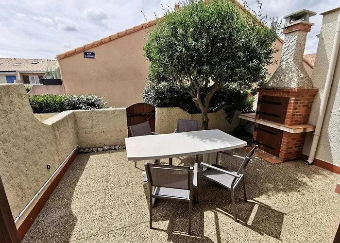 Villa Grande Bleue - T2 Mezzanine 6 Couchages Port Mae-6484 *