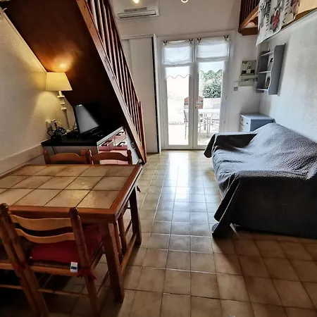 Grande Bleue - T2 Mezzanine 6 Couchages Port Mae-6484 Villa